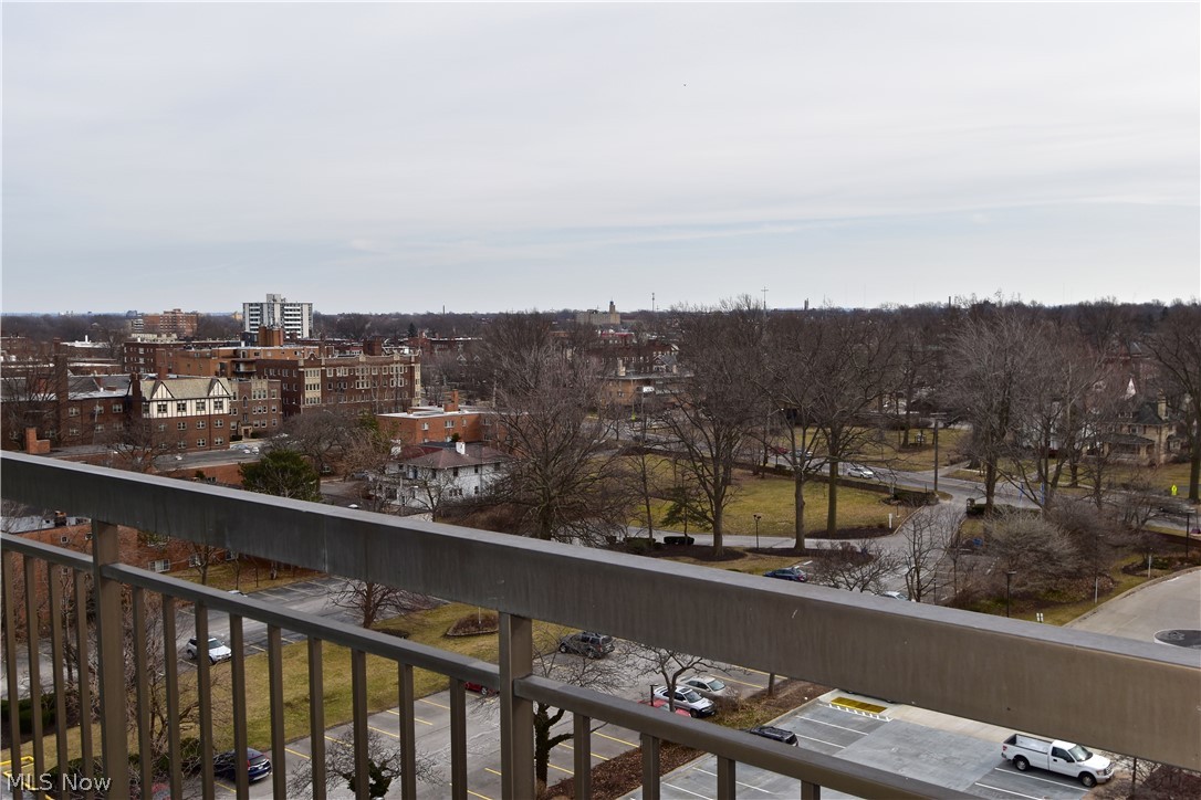 Meridian Condo - Residential