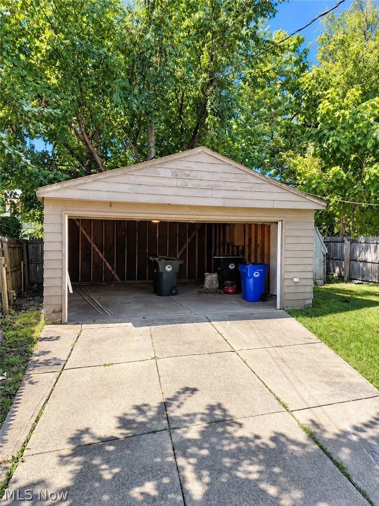 3362 E 146th Street