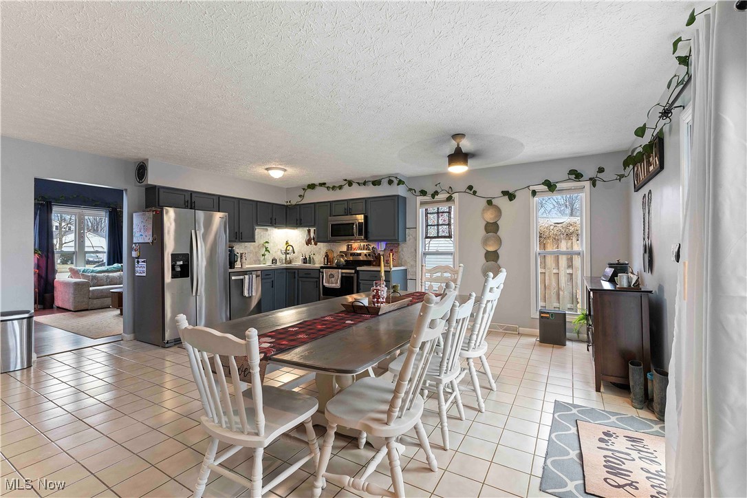 119 Monticello Circle, Elyria, Ohio image 7
