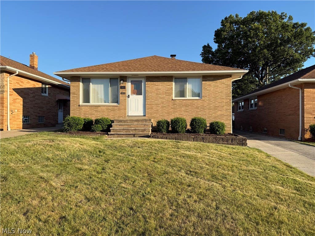 Photo of 3103 Norris Avenue, Parma, OH 44134 (MLS # 5222897)