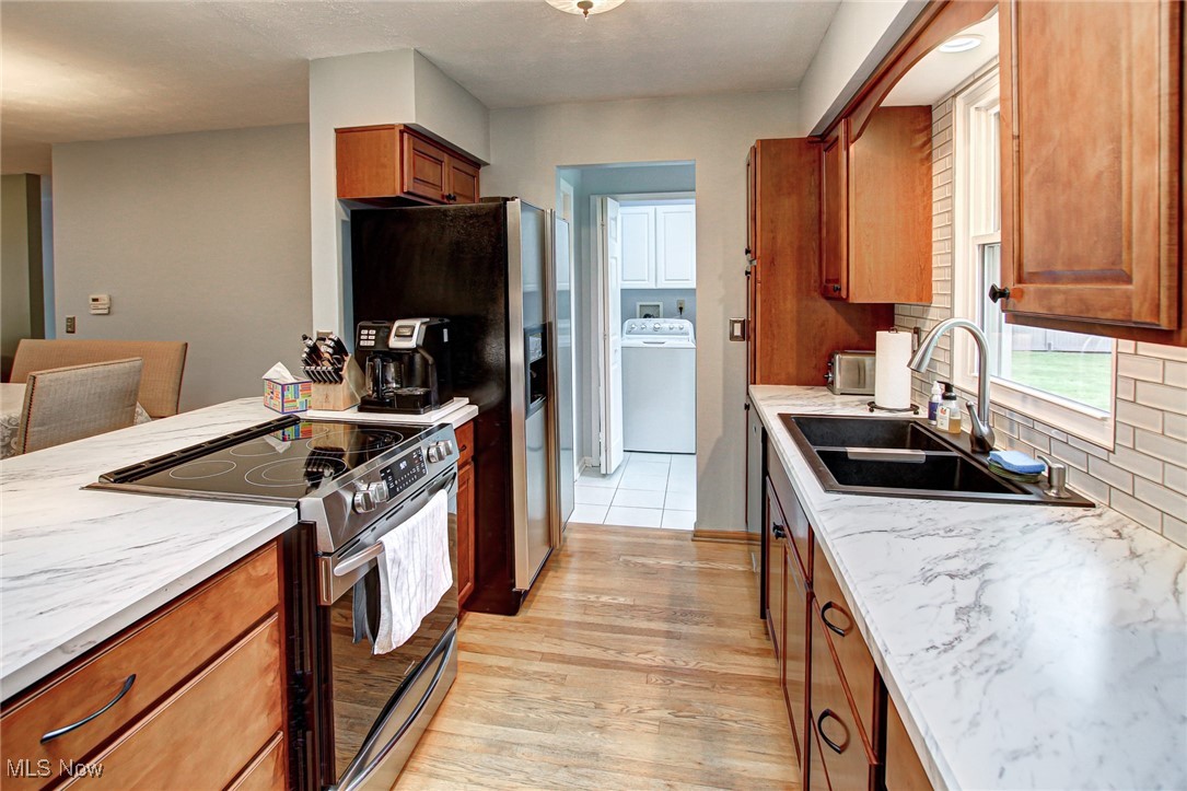 3309 Sandy Lane