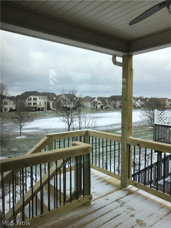 Country Lakes At Fox Meadows - Residential