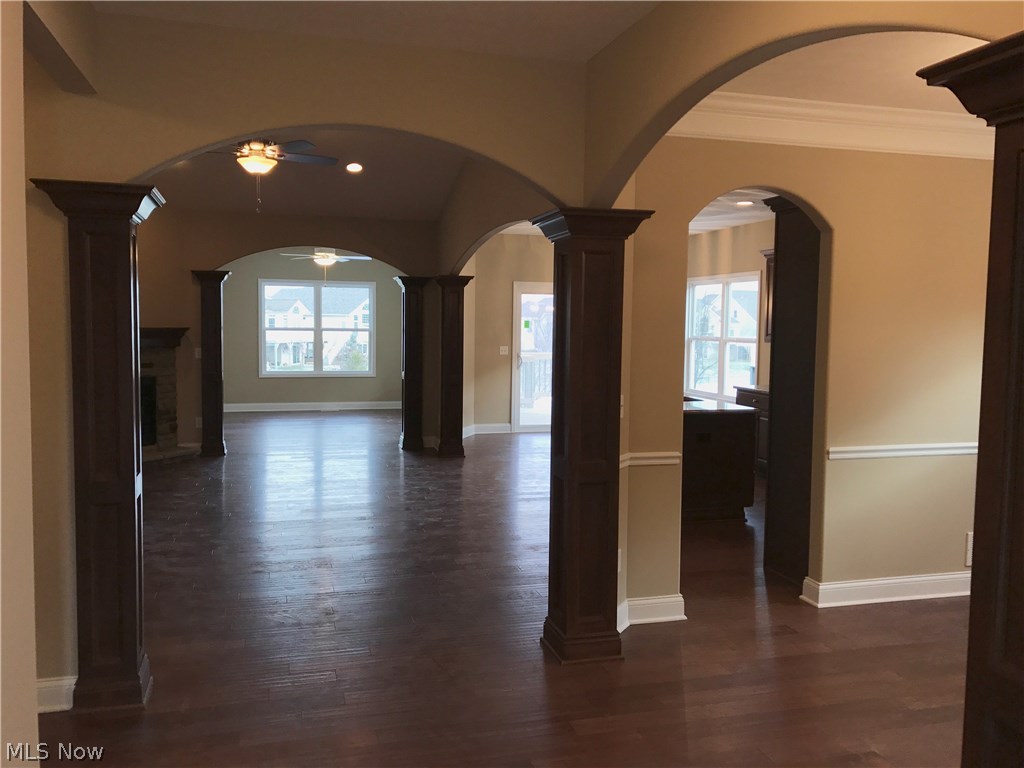 Country Lakes At Fox Meadows - Residential