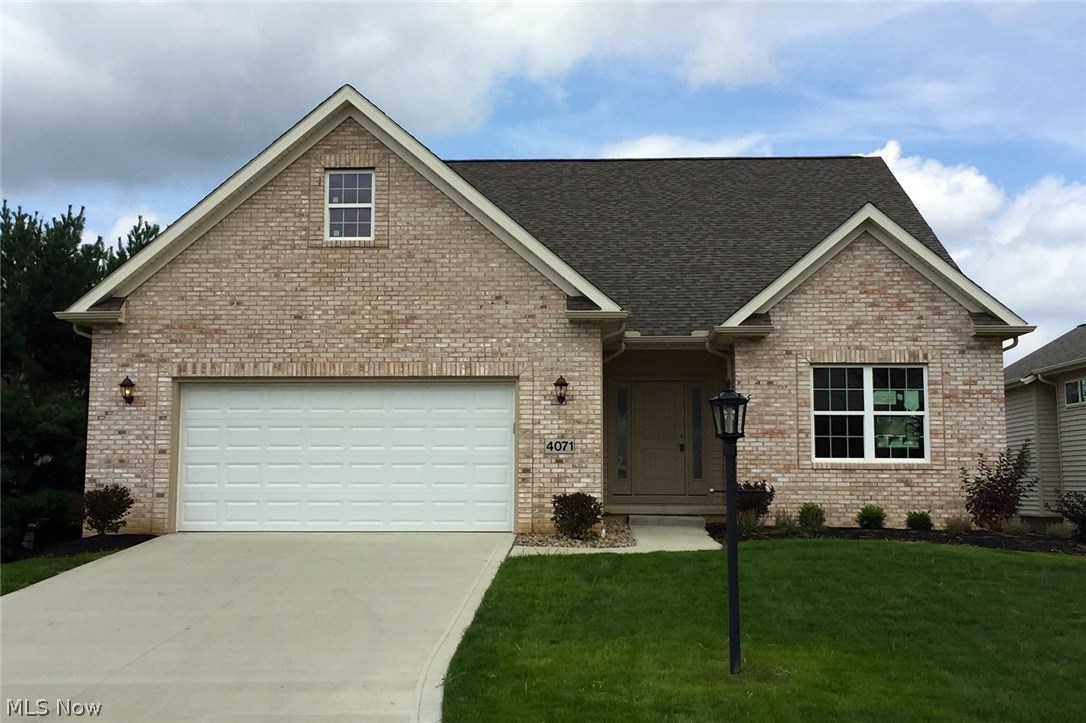 Country Lakes At Fox Meadows - Residential