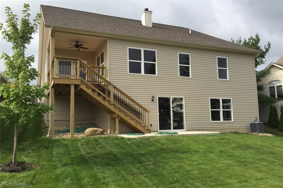 Country Lakes At Fox Meadows - Residential