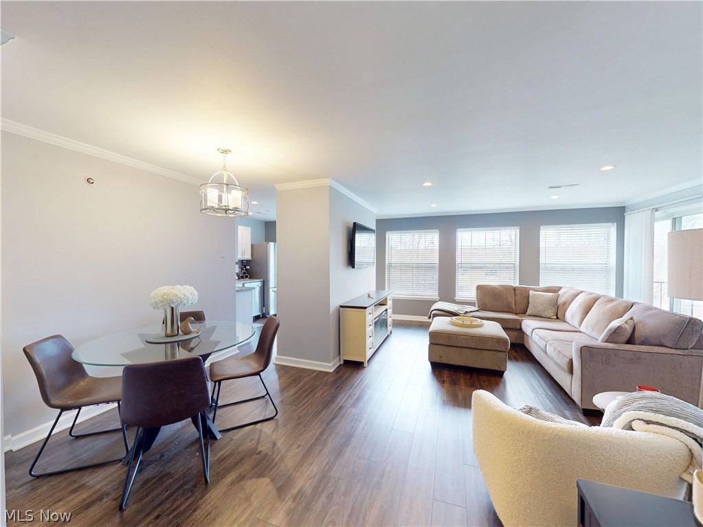 Fox Hollow/Woodhawk Condo - Residential