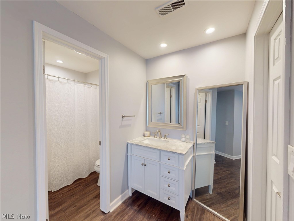 Fox Hollow/Woodhawk Condo - Residential