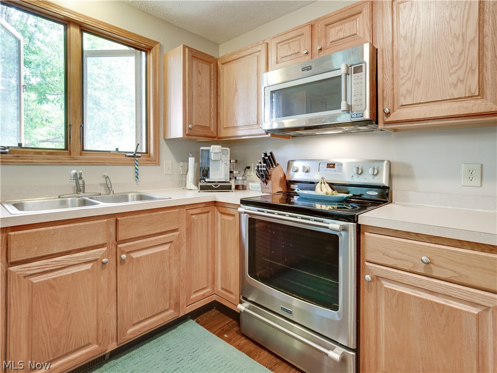 New Milford Estate - Residential