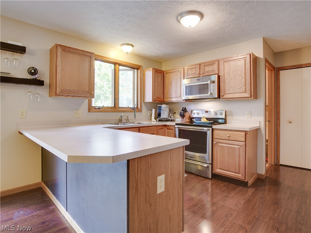 New Milford Estate - Residential