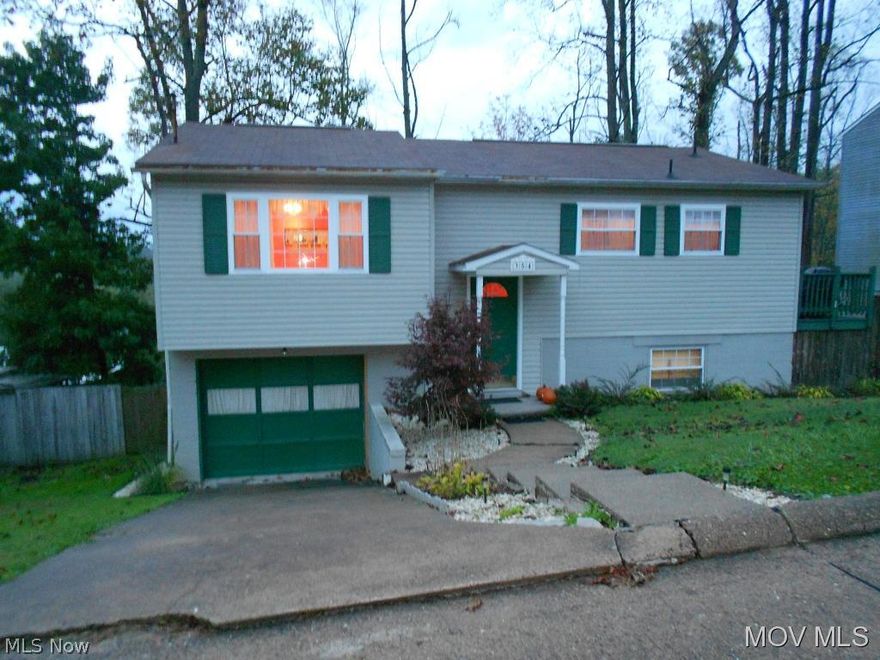 Home has had some updates since purchased, siding, windows. Nice large backyard, spacious family room area in lower level. Full bath up & down.  Elem: Emerson Elementary School  Elem/Bus: Y  JrHigh: Hamilton Jr. High School  JrHigh/Bus: Y  High: Parkersburg High  High/Bus: Y  Fire: VOL  Police: SHF  ;SQFT=Fin L1:990, Fin Bsmt:210, Fin Above:990, Fin Total:1200, Unfin Above:0;GAR= 1 Car Built In, Opener(s)