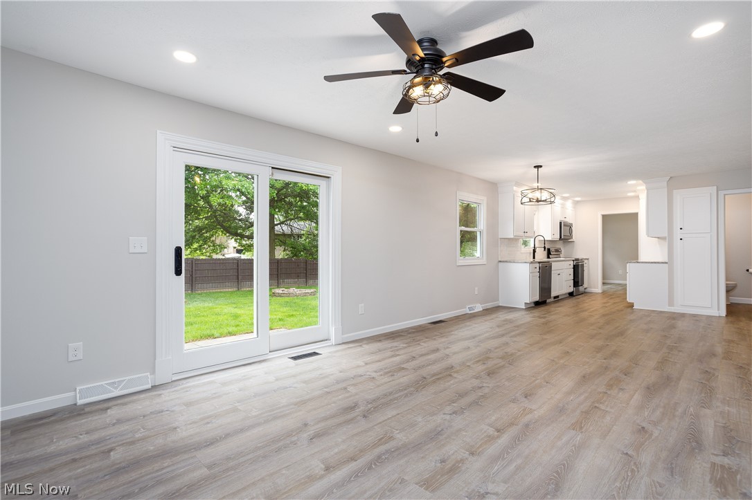 Park Mdws V - Residential