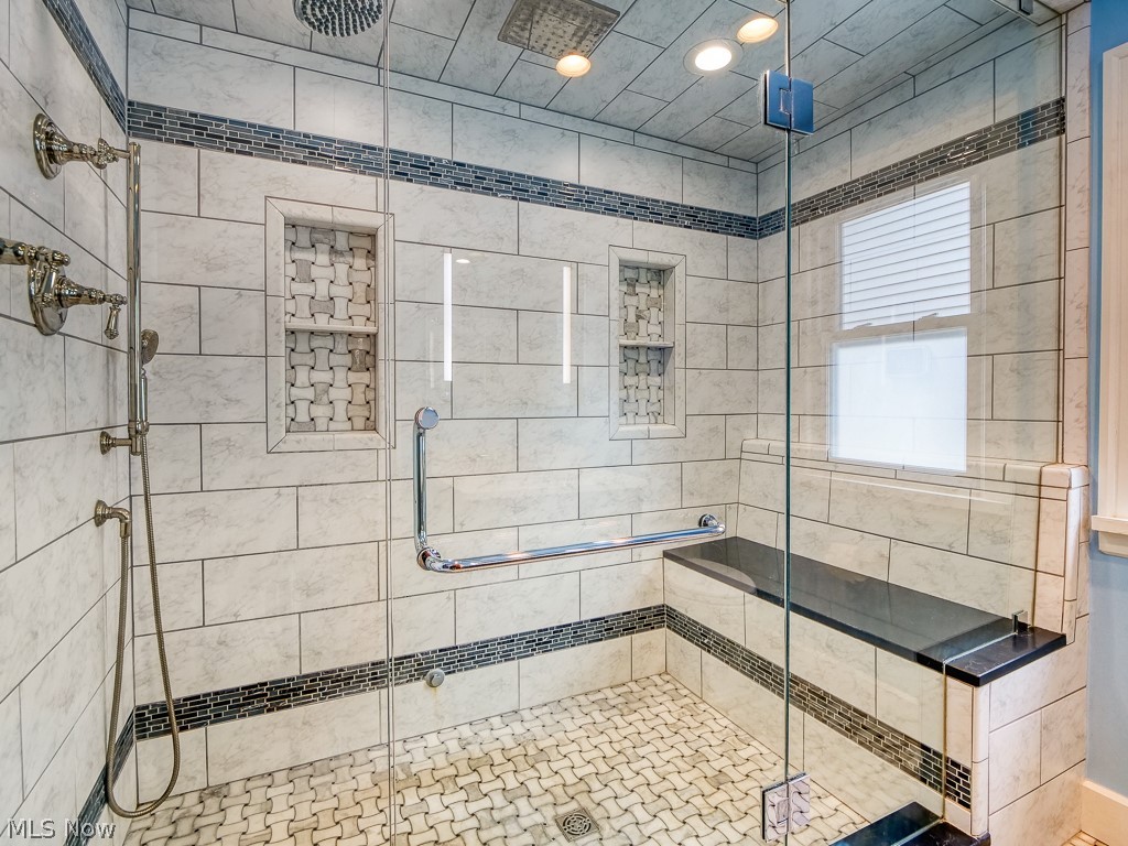 Edgewater - Residential