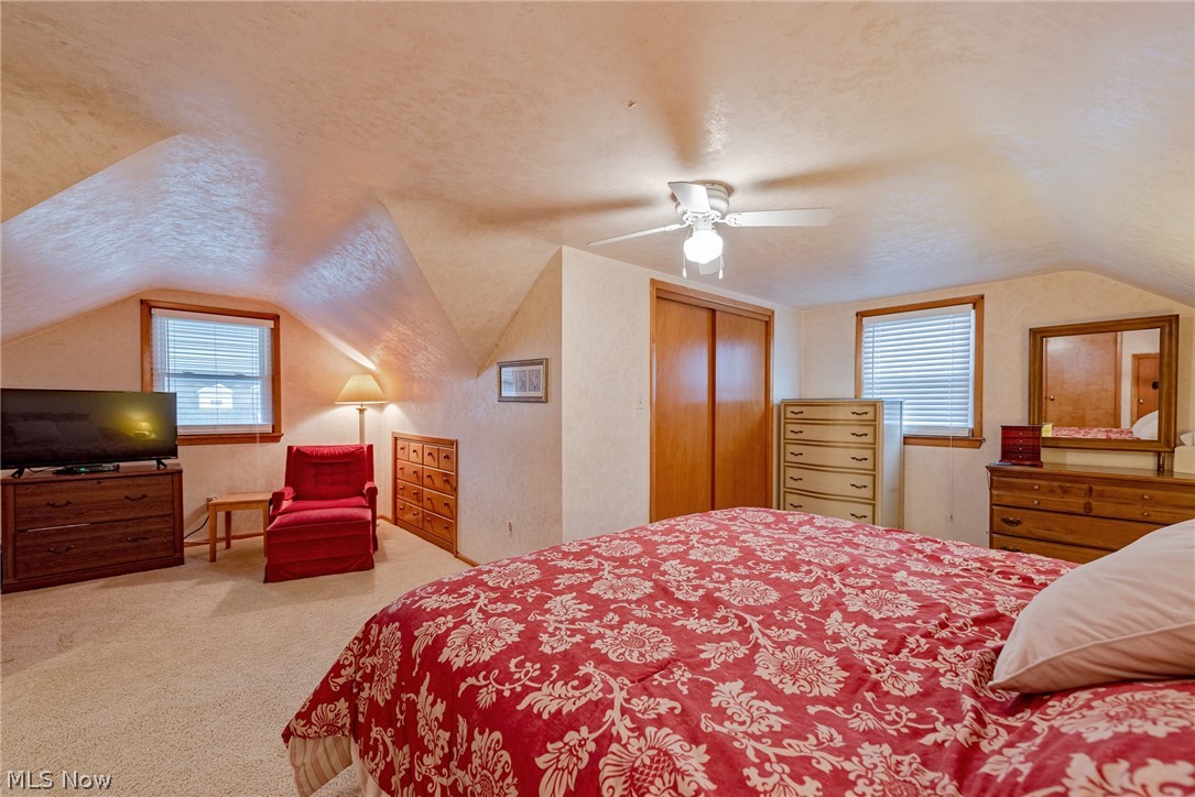 Knickerbrocker Land Cos Burkl - Residential