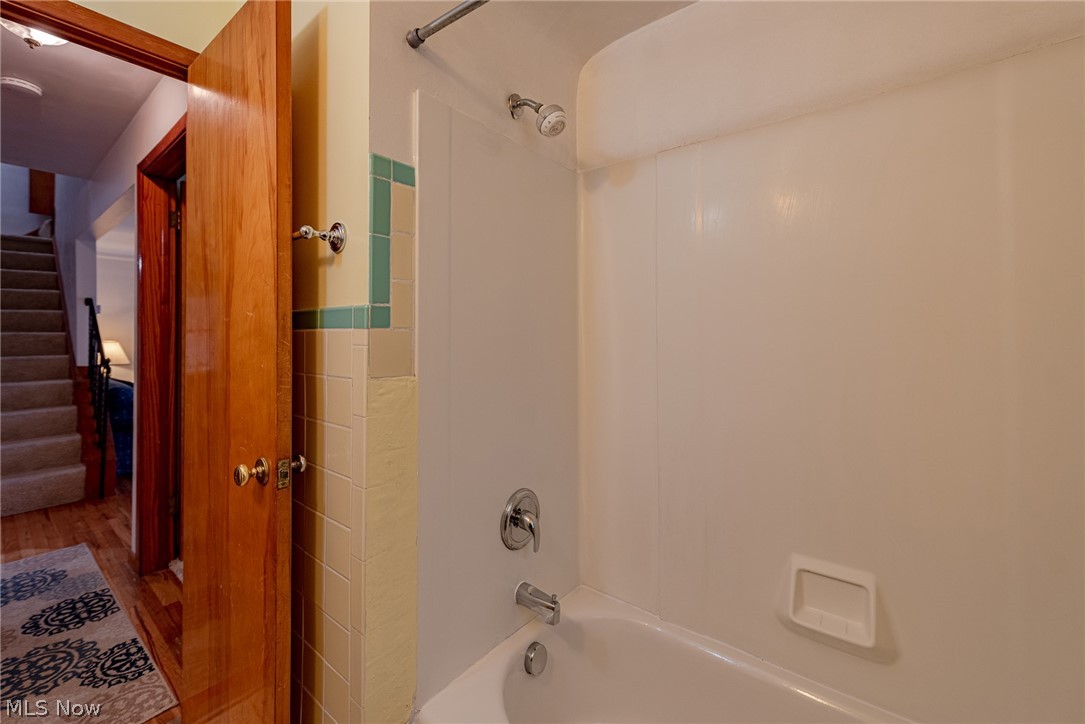 Knickerbrocker Land Cos Burkl - Residential