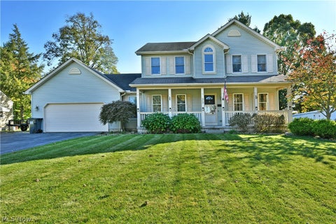 Photo of 33 Fairground Boulevard, Canfield, OH 44406 (MLS # 5255670)