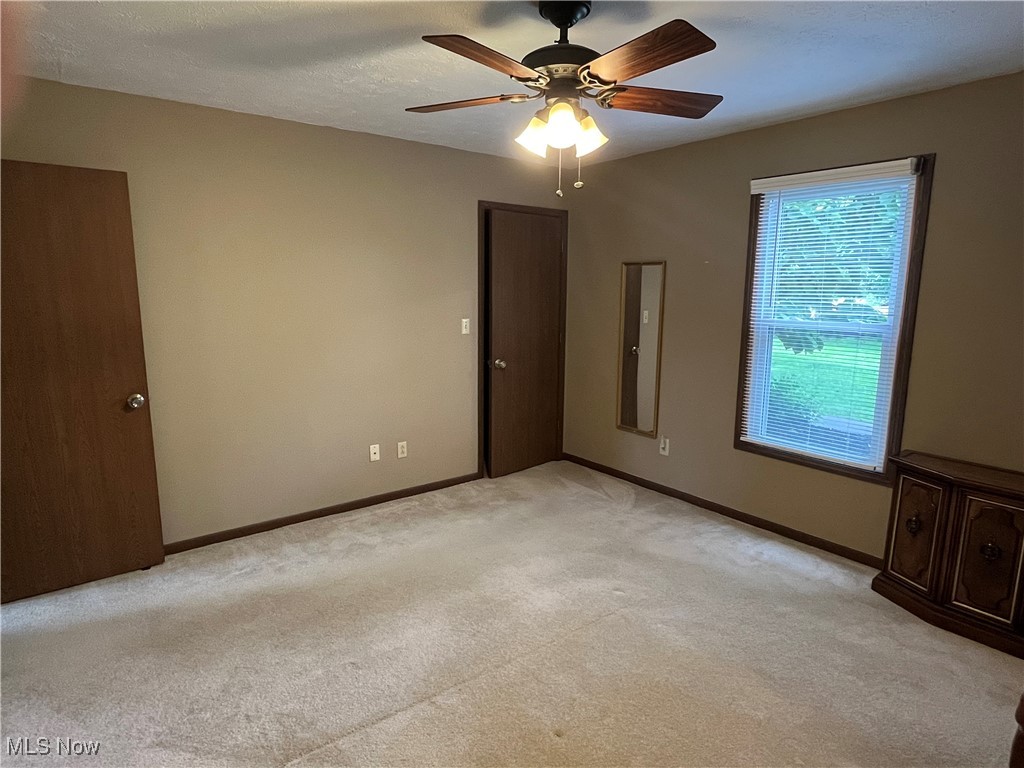 876 Pearson Circle #1, Youngstown, Ohio image 10