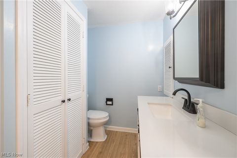 Tiny photo for 680 E State Street, Barberton, OH 44203 (MLS # 5190489)