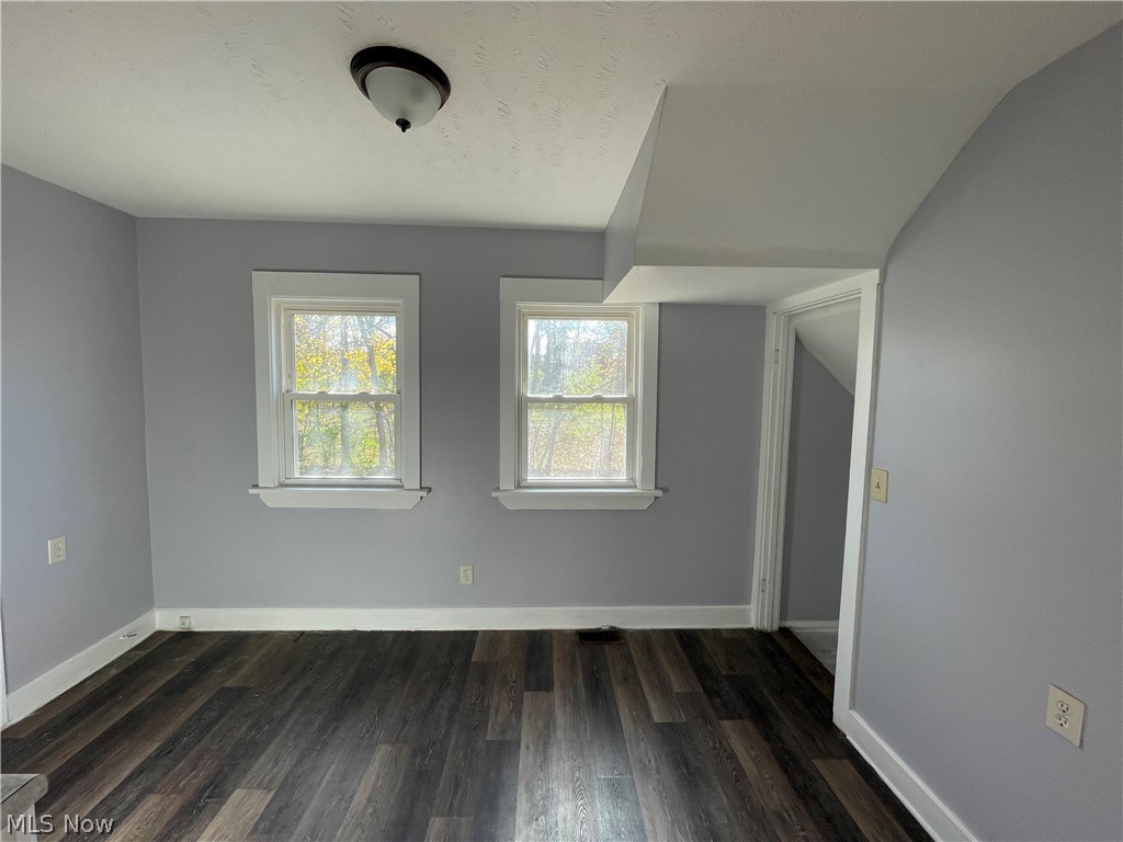 Hoyt - Residential