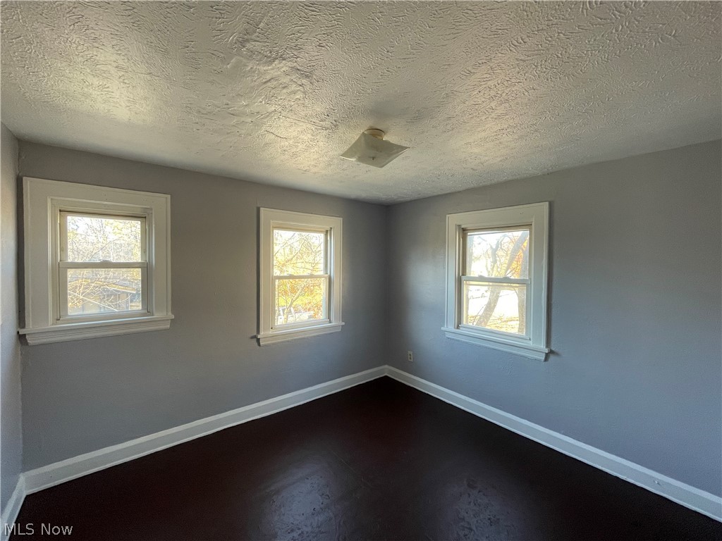 Hoyt - Residential