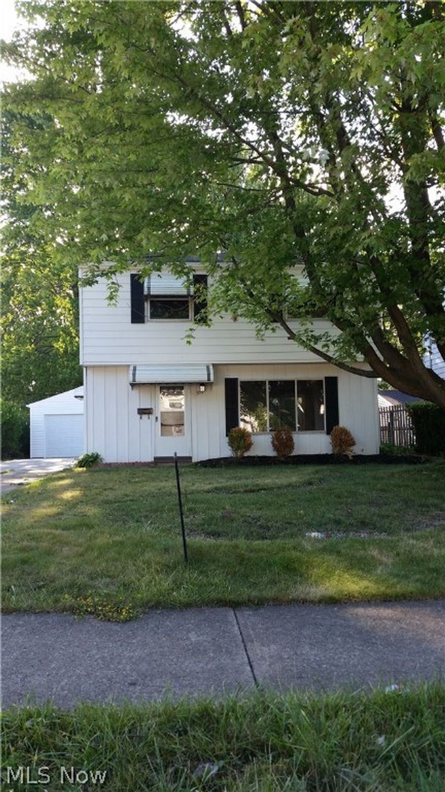 NEWLY REHABBED!  NEW KITCHEN WITH MAPLE CABINETS!  CROWN MOLDINGS!  NEW COUNTER TOPS AND STAINLESS STEEL SINK!  REMODELED BATHROOMS!  NEW FLOORING!  REFINISHED HARDWOODS IN THE BEDROOMS!  SLIDING DOORS OUT TO A BACK PATIO!  RECESSED LIGHTING!  UPDATED ELECTRICAL PANEL!  NEW RANGE, MICROWAVE AND DISHWASHER! SOME PRIVACY FENCE!  NEW 2-CAR GARAGE WITH SERVICE DOOR AND ELECTRIC GARAGE DOOR OPENER!  EASTLAKE CITY POINT OF SALE COMPLIANT!  JUST MOVE IN!