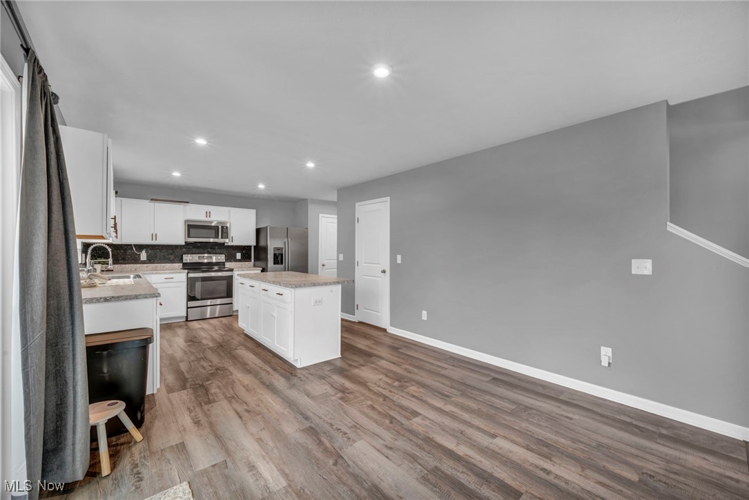 114 River Run Drive, Elyria, Ohio image 3