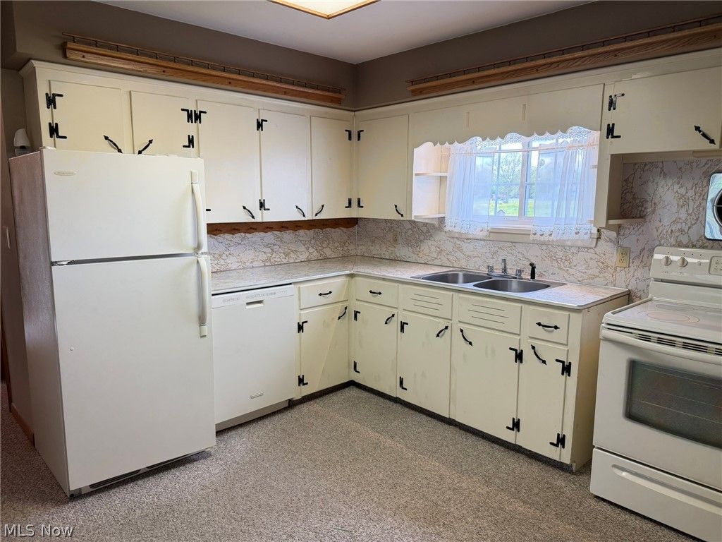 Photo of 3208 Fredericksburg Road, Wooster, OH 44691 (MLS # 5206187)