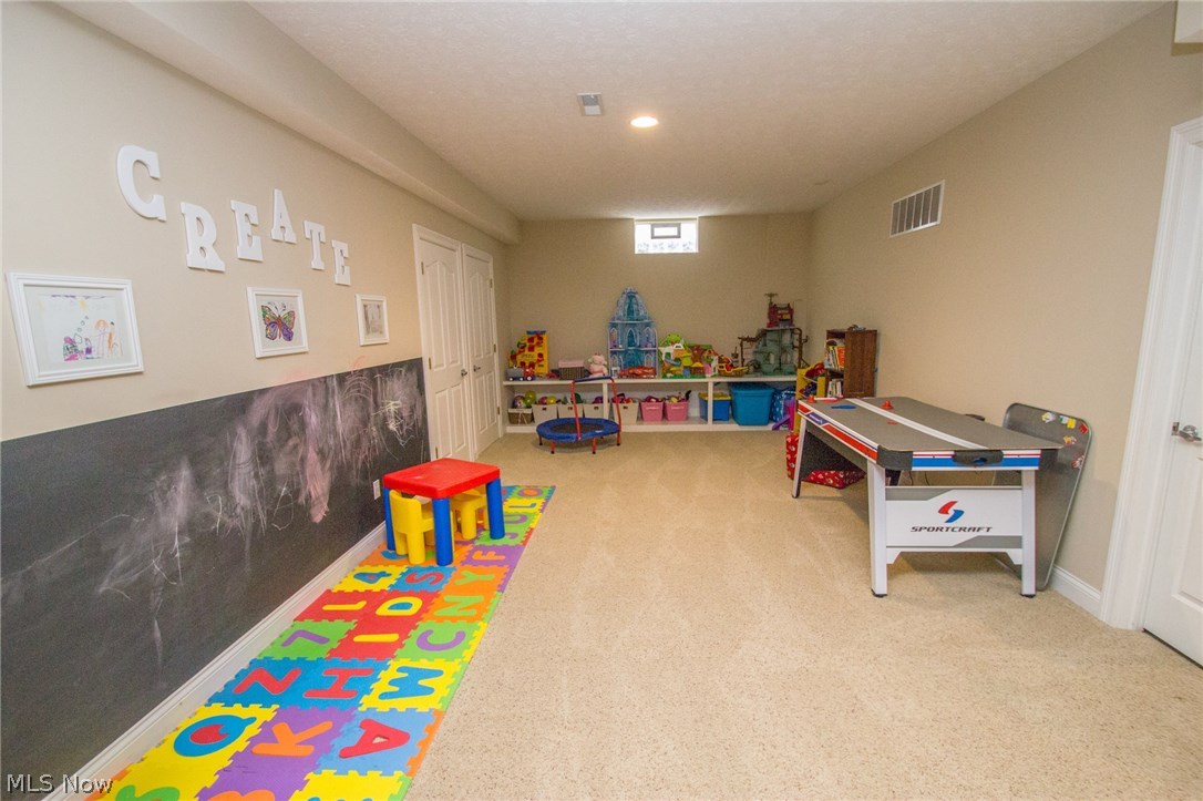 Red Tail Dev #3 - Residential