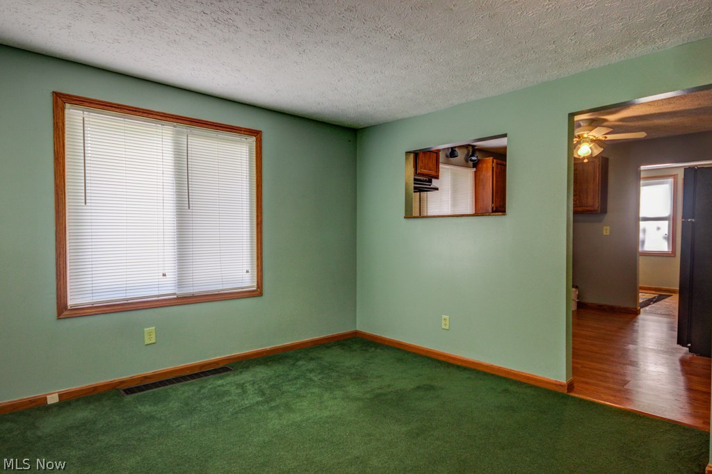 Tuxedo Park - Residential