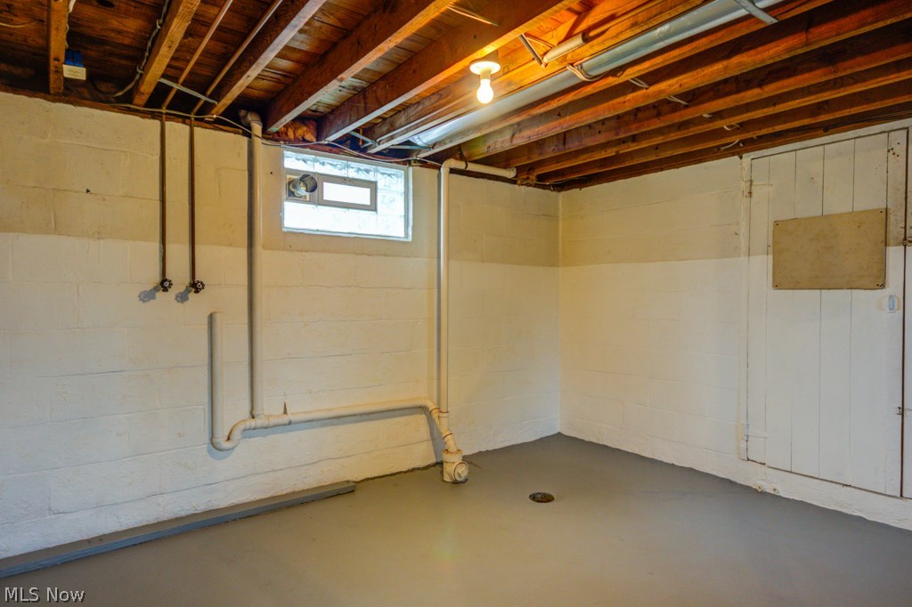 Tuxedo Park - Residential