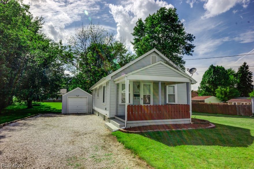 *ABSOLUTE AUCTION* WEDS. AUGUST 19TH - 6:00PM * 3 LOTS! Additional parcels on each side of the home makes for a huge yard and many different uses! Real Estate features an updated ranch home in a convenient Perry Township location having covered front porch, carpeted living room, updated kitchen, dinette leads to deck, 1 or 2 bedrooms and updated full bath with tub/shower & linen cupboard. Clean basement w/ 2nd bedroom or office, updated electric & updated Rheem gas hot water heater, UltraV tech 80 hi efficiency furnace & glass block windows. Additional property features include single car detached garage w/electric, private backyard, Lot size 120' x 145', vinyl siding, city utilities, private drive and easy access to highways, schools and shopping. Perry Twp. & Perry Schools.Taxes per half are $529. Move right in!! A good home or rental investment in Perry!! Ideal First Timers, Retirees or Snow Birds!! Home open auction day at 5:00 pm for viewing.

Real Estate Terms: 15% down auction