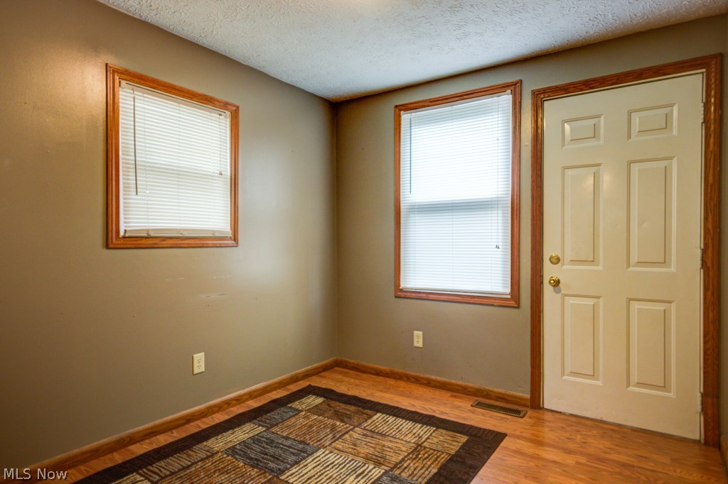 Tuxedo Park - Residential