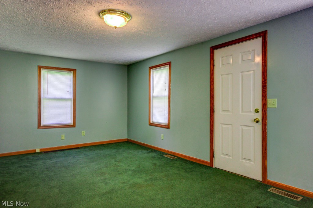 Tuxedo Park - Residential