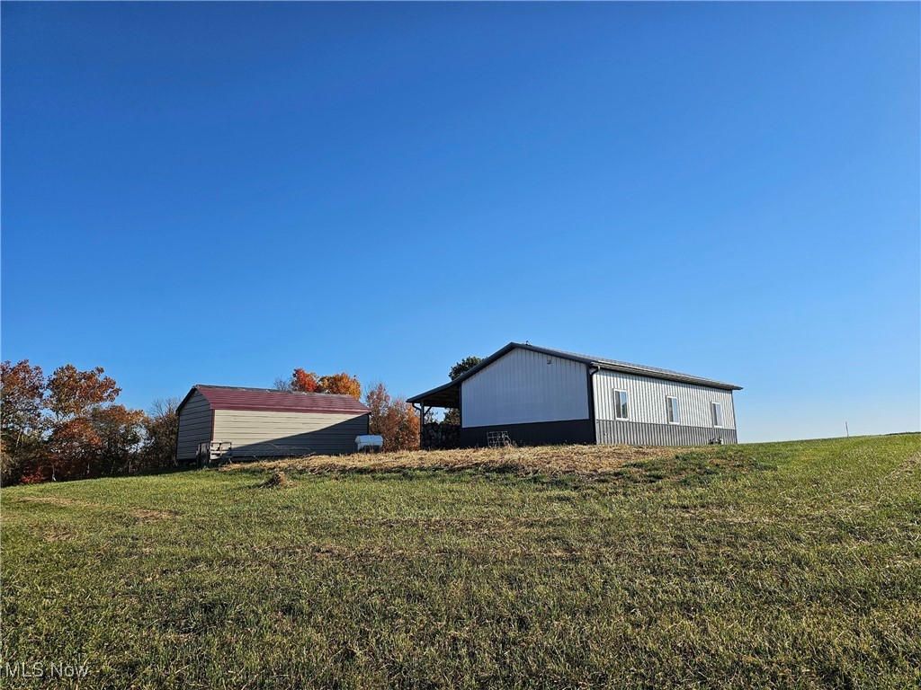 6080 W Sharps Ridge Road, Mcconnelsville, Ohio image 8