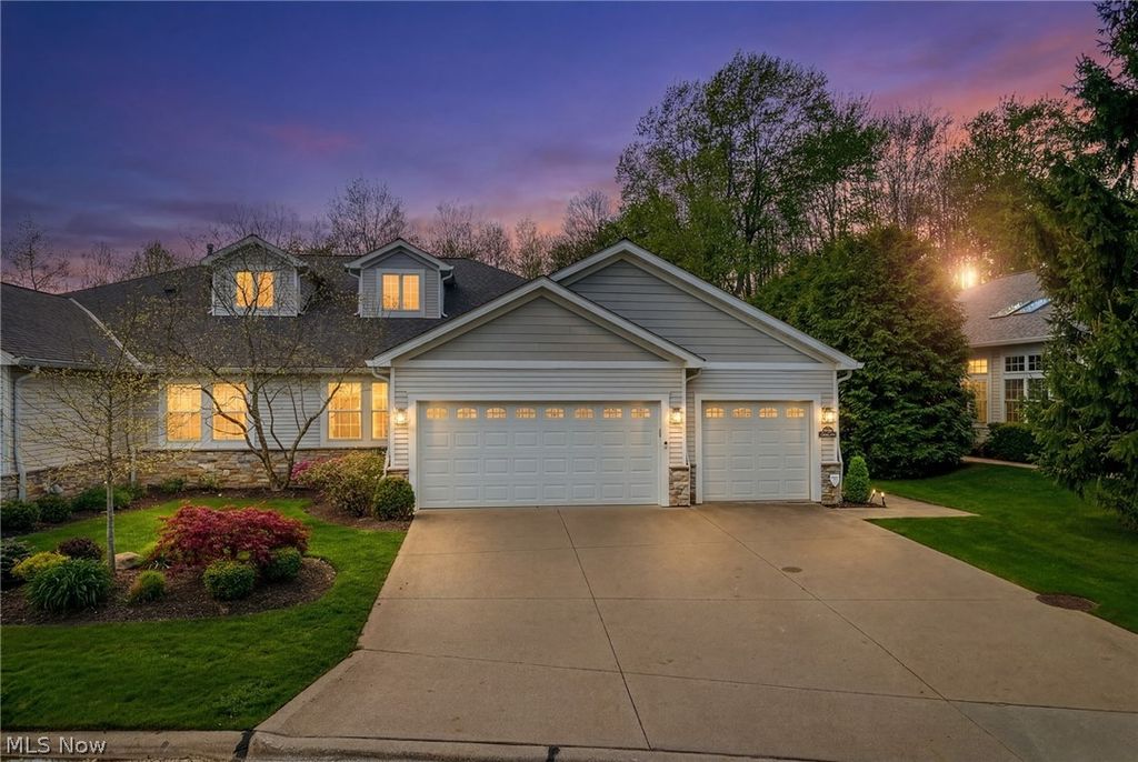 Photo of 364 Blossom Lane, Orange Village, OH 44022 (MLS # 5199779)
