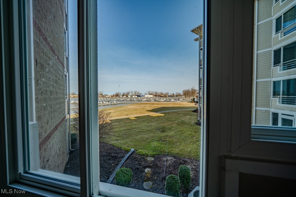 Marina Tower - Residential