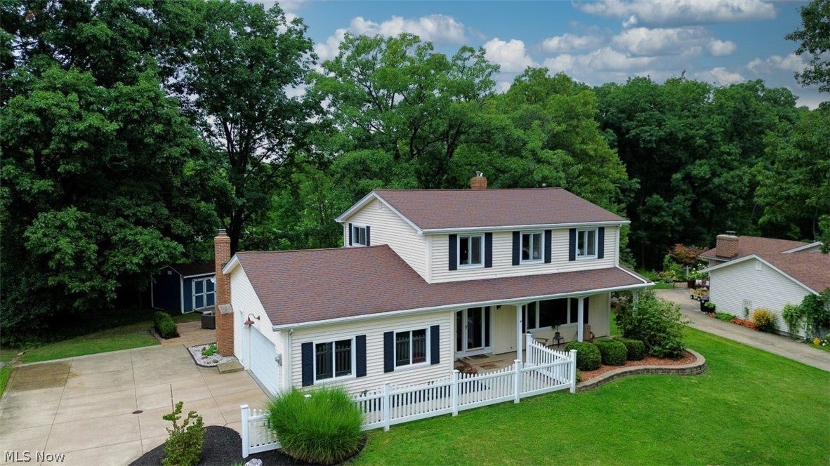 9145 Mercer Lane