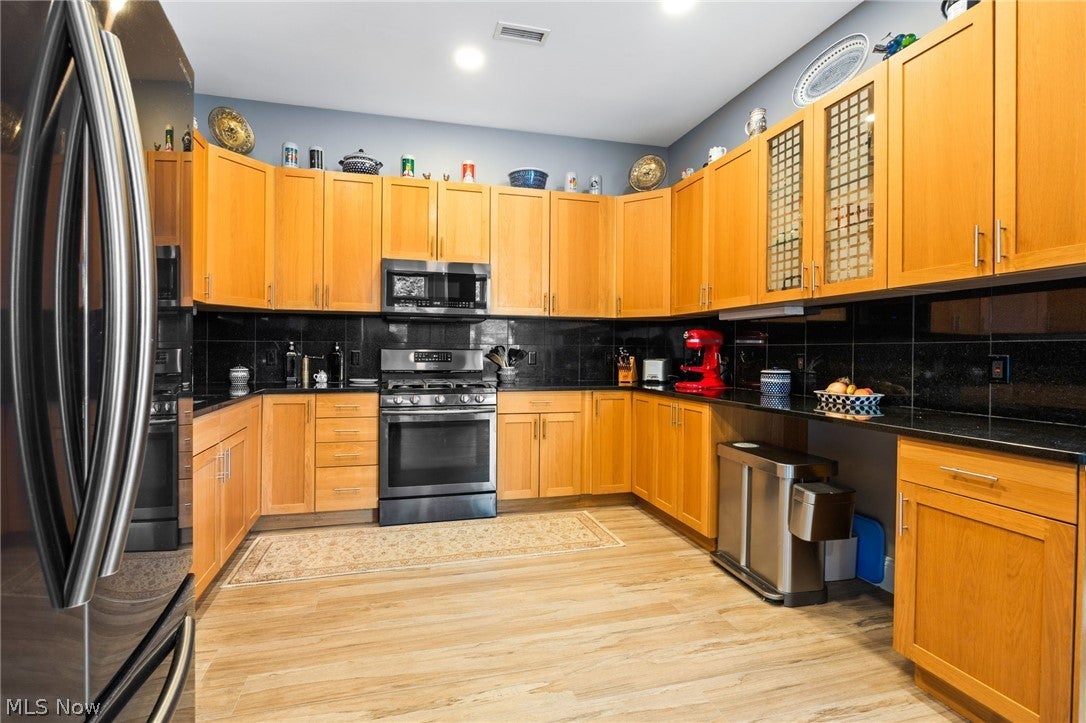 12701 Larchmere Boulevard 2A