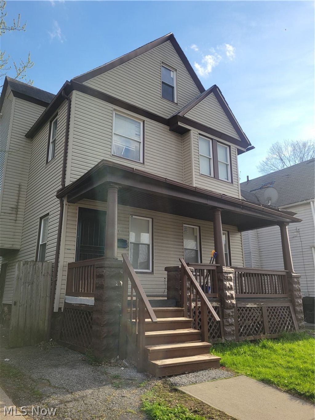 Photo of 8118 Goodman Avenue, Cleveland, OH 44105 (MLS # 5201133)