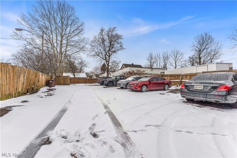 Tiny photo for 72 Northfield Road #2, Bedford, OH 44146 (MLS # 5190593)