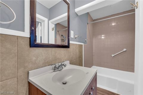 Tiny photo for 72 Northfield Road #2, Bedford, OH 44146 (MLS # 5190593)