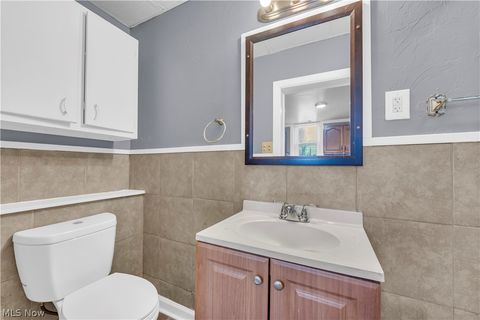 Tiny photo for 72 Northfield Road #2, Bedford, OH 44146 (MLS # 5190593)