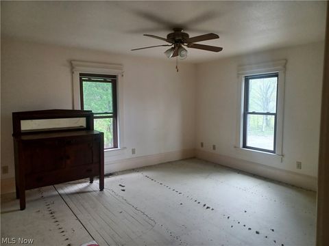 Tiny photo for 148 N Salem Warren Road, Lehigh Township, OH 44451 (MLS # 5205719)