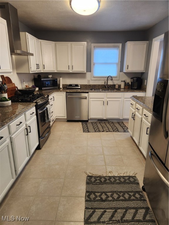 Champion Manor 02 - Residential