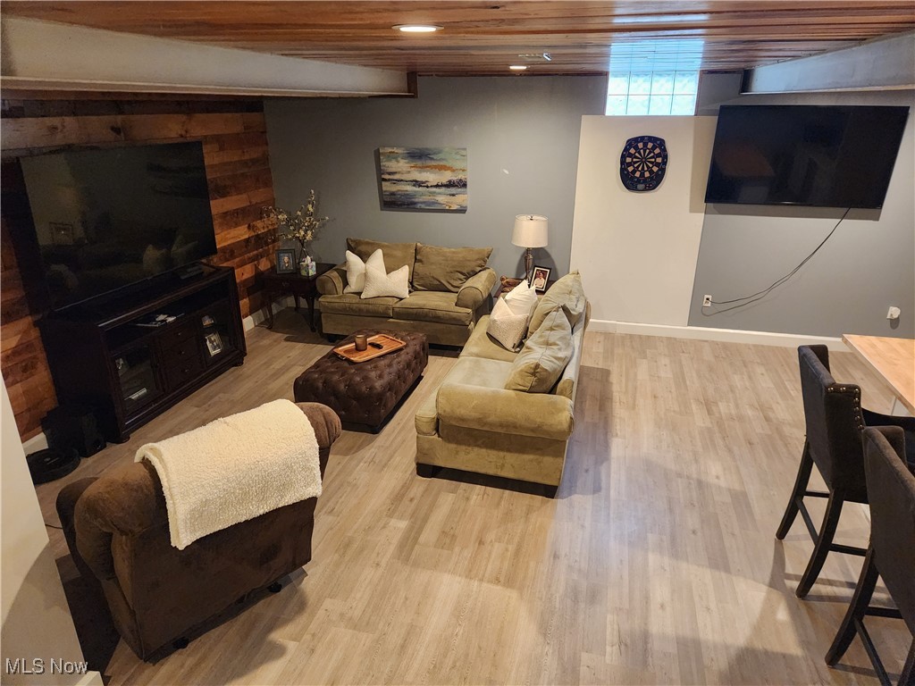 Champion Manor 02 - Residential