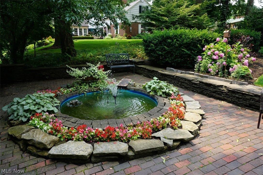 Ridgewood - Residential