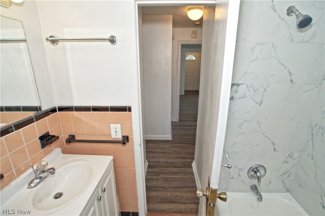 Golf Park - Residential