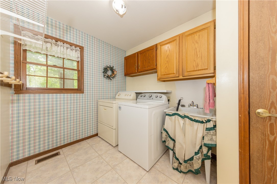 4480 Halle Circle, Massillon, Ohio image 22