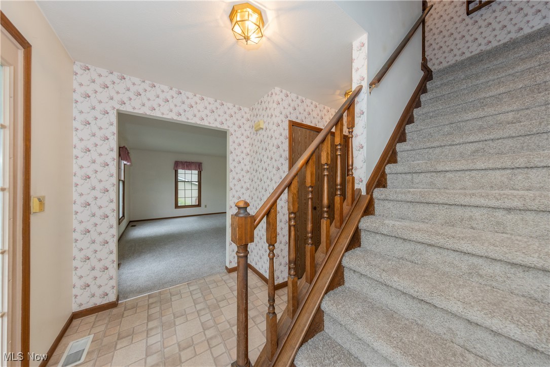 4480 Halle Circle, Massillon, Ohio image 2