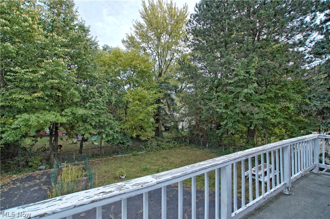 Frst Hill 17 - Residential