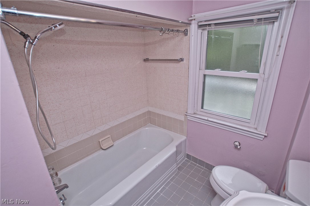 Frst Hill 17 - Residential